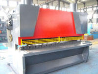 剪板機(jī)價(jià)格與產(chǎn)品及銷(xiāo)售之間的關(guān)系