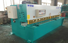 ����C�ă��ڌ����Ƿ��c��·����ֵ���P��